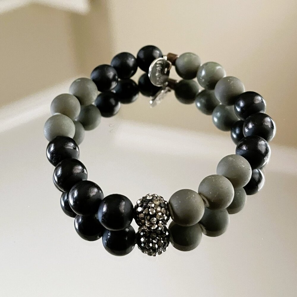 Erimish  Faceted Crystals Beaded Bracelet Logo Tag Stackable Stretch